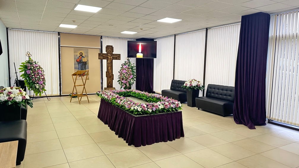 Траурный зал на Хованском кладбище